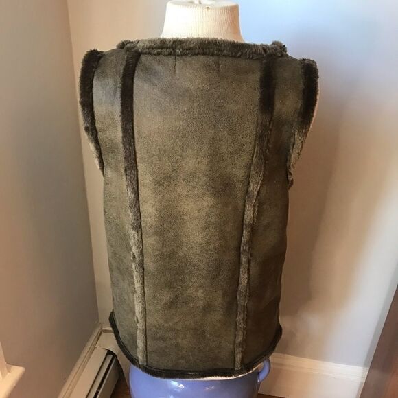 XXI Faux Fur Vest, S/P, Khaki - Picture 2 of 8